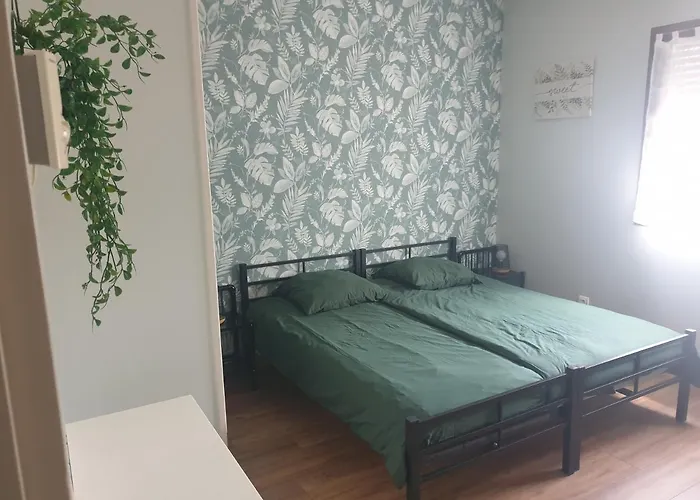 Le Refuge Lurcy-Levis